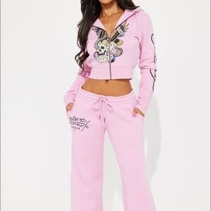 Pink Cropped Zip Hoodie & Sweatpants Set with Graphic Skull